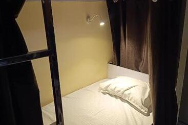 Kashi Vandanam Hostel