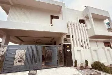 Majatalo O Home Shree Narayana Homestay