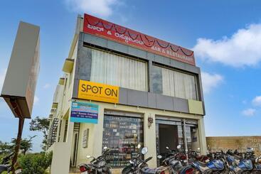 Szálloda O Pavan Inn