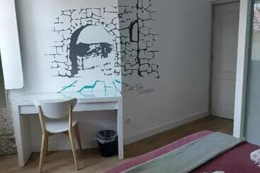 Urbe Sanchina   Hostel & Suites