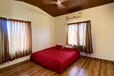 Lomakeskus Sun And Moon Farmhouse Salvad