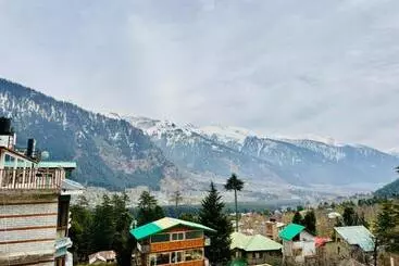 Hotel Suraj Retreat Inn