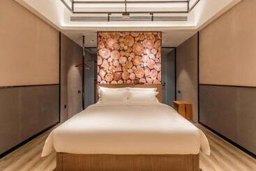 Zmax Hotel Yan An Baimi Avenue Baotashan