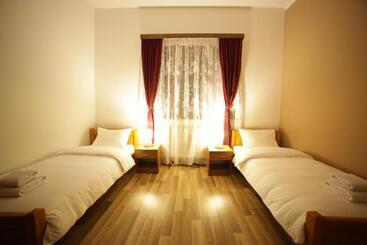 Apartmani Prenociste Dajevic Hotel Tara Pljevlja