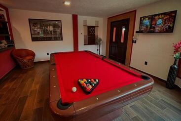 فندق La Casa Roja