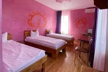 ペンション Biți