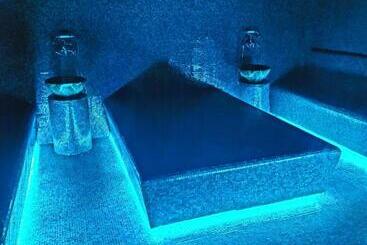 هتل Henry Resort & Spa