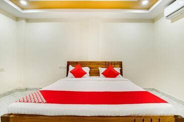 Hotelli Oyo Rushikonda Grand