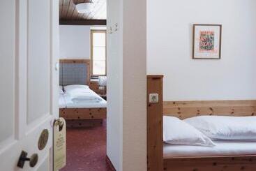 Retkeilymaja Gasthof Post