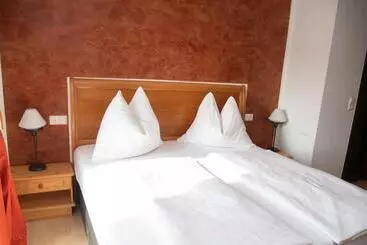 Herberge Gasthof Tauser