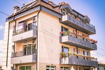 Pensionat къща за гости богданови