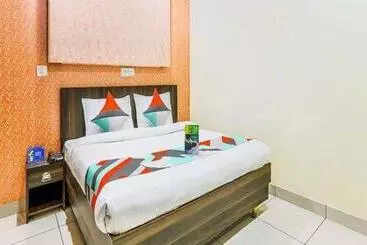 هتل Fabexpress Mayank Palace