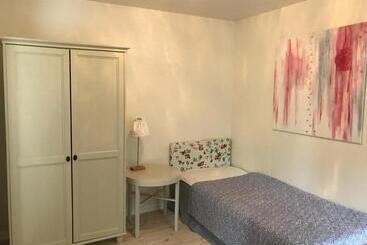 Bed and Breakfast Karlsborg Rum Och Frukost