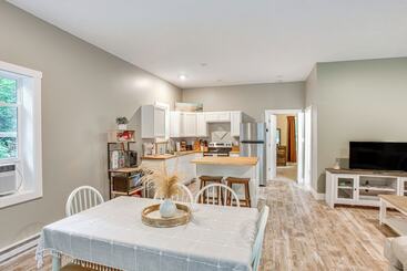 별장 Traverse City Home: Grill, Fire Pit + More!