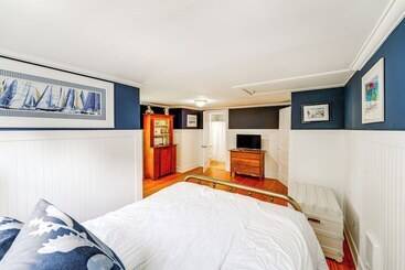 Kır Evi 2 Mi To Dtwn: 2 Acre Retreat W/ Large Yard!