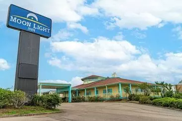 ホテル Moonlight Inn