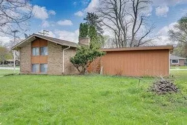 کلبه Pet Friendly Rockford Home Near Skiing & Hiking!