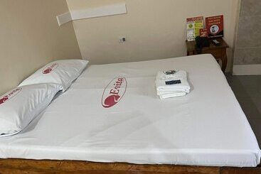 Evita Hotel Bacoor By Oyo