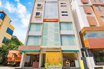 هتل Fabexpress Kings Suites Hrbr Layout