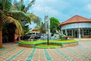 هتل Usungilo City