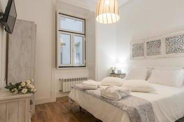 تختخواب و صبحانه Lisbon Inn Lapa