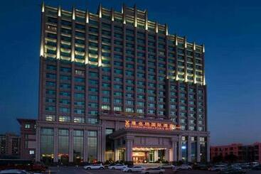 Vienna International Hotel Guangdong Zhongshanbei Station