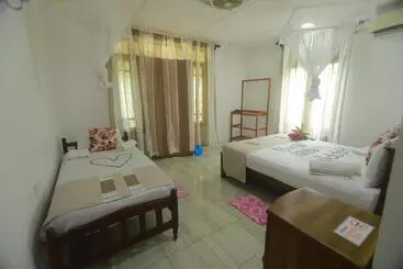 Bed and Breakfast Sigiriya Pikaso Homestay