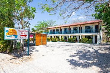 Отель Diversion Tropical