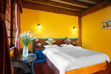 旅馆 Jiumi Snow Mountain Original Art