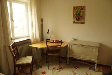 تختخواب و صبحانه Villa Pedell