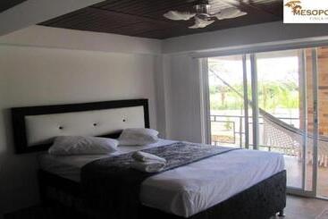 Finca Hotel Mesopotamia