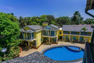 Hotel Shelsta Beach Resort