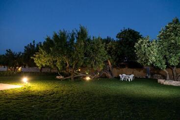 Bed and Breakfast Abbraccio Del Carrubo