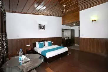 Hotel Blossom Resort