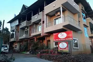 Hotel Strawberry Homes