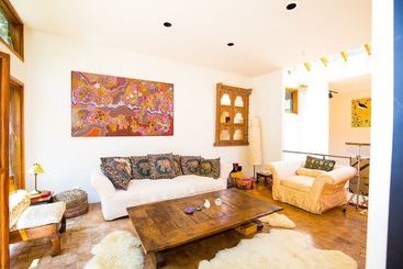 مبيت وإفطار The Bel Air Treehouse