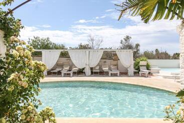 مبيت وإفطار Blue And Blue