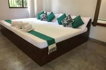 Bed & Breakfast Rockydale Home Stay