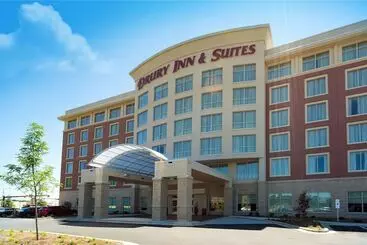 Hotelli Drury Inn & Suites Burlington