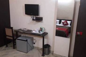 בית מלון כפרי Jypore Saffron Inn & Suites