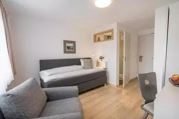 Bed and Breakfast Bichl 761