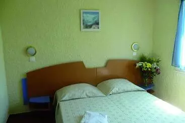 Lomakeskus Village De Vacances Le Sénéquet