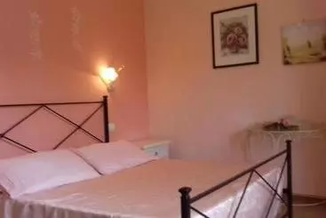 تختخواب و صبحانه Agriturismo Le Quattro Stagioni