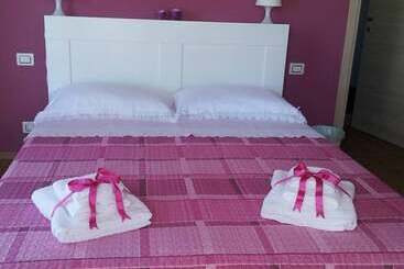 تختخواب و صبحانه Il Giardino Di Leoca