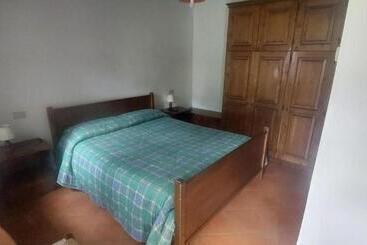 住宿加早餐  Agriturismo Macchiapiede