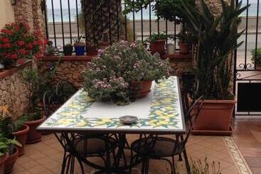 Nocleg ze śniadaniem Colapesce