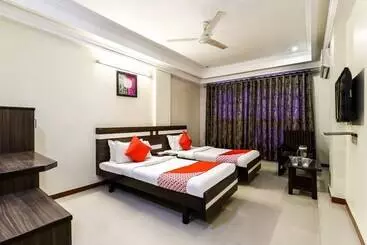 Hotel Alpha, Vadodara