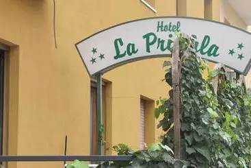 ホテル Albergo La Primula