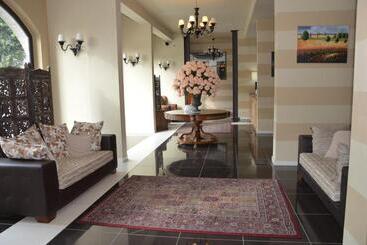 ホテル Roccamonfina Palace