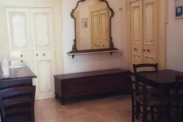 ベッドアンドブレックファースト Accogliente Dimora